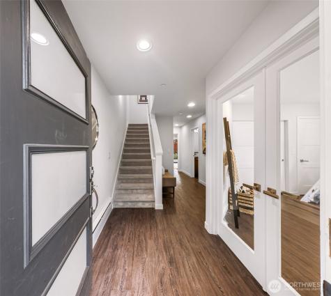 6522 32nd Avenue NE Seattle WA 98115