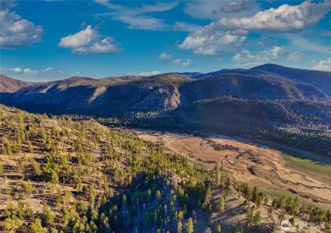 1721 Aeneas Valley Road Tonasket WA 98855