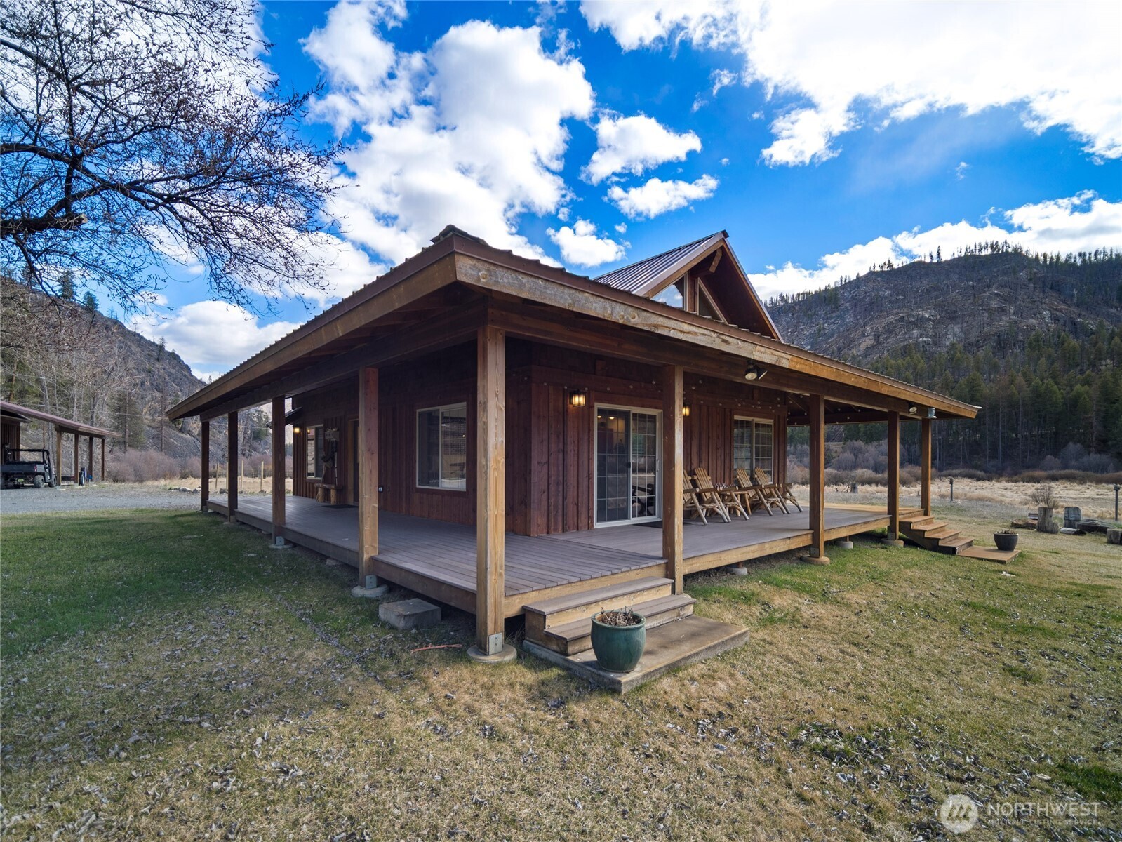 1721 Aeneas Valley Road Tonasket WA 98855