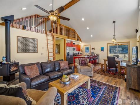 1721 Aeneas Valley Road Tonasket WA 98855