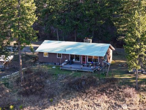 1721 Aeneas Valley Road Tonasket WA 98855