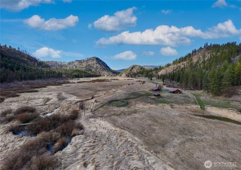 1721 Aeneas Valley Road Tonasket WA 98855