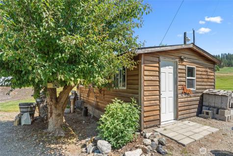 5787 Fruitland Valley Road Fruitland WA 99129