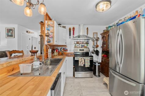 5787 Fruitland Valley Road Fruitland WA 99129