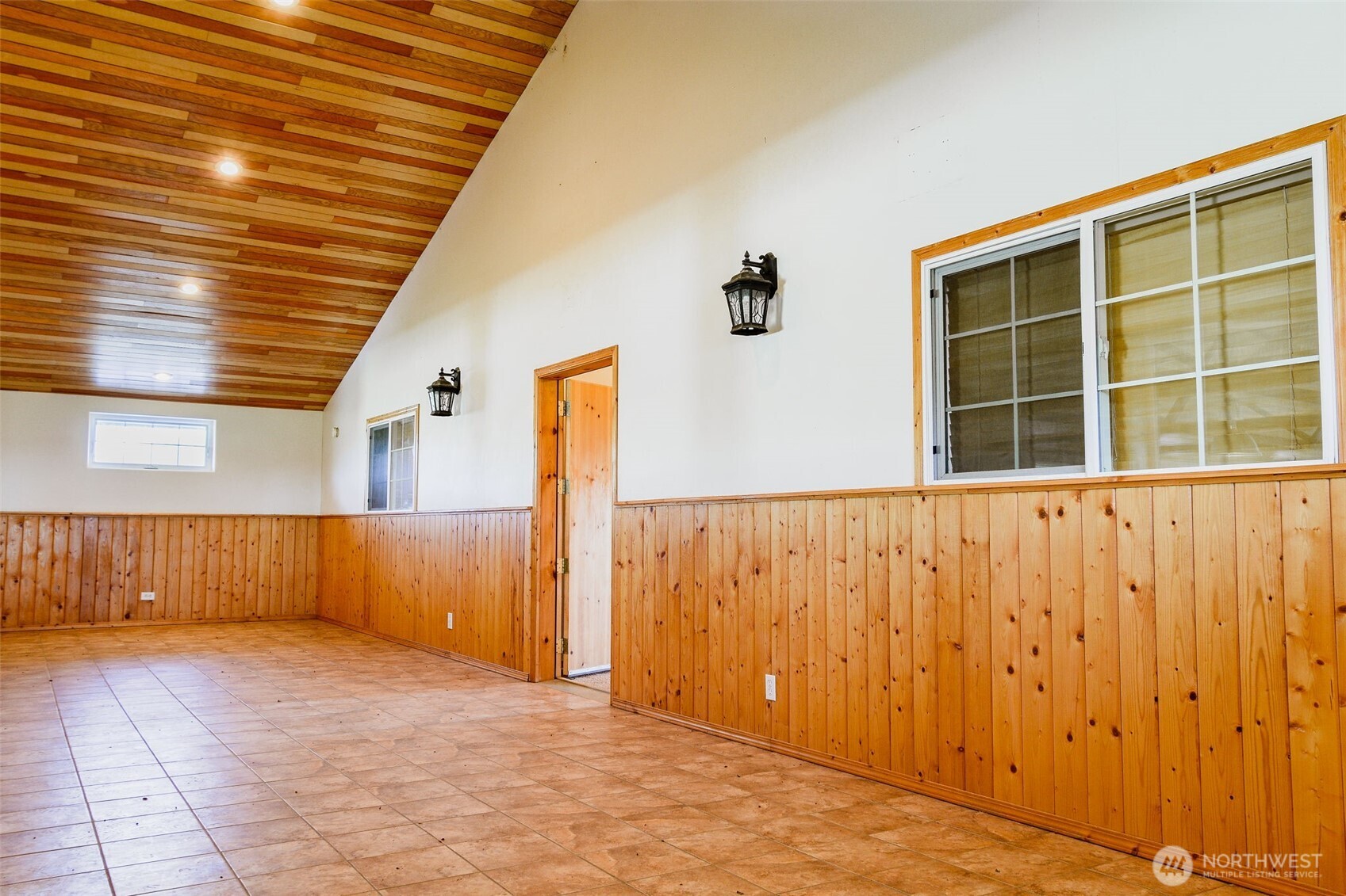 2034 Pine Creek Road Tonasket WA 98855
