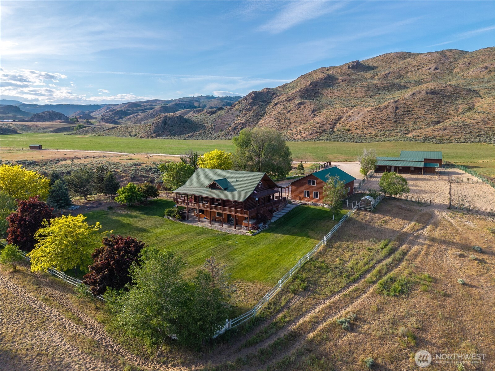 112 Pine Creek Road Tonasket WA 98855