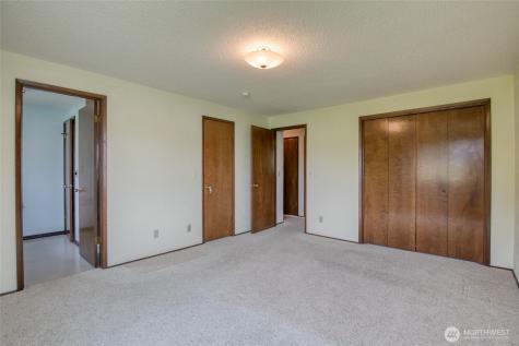 21 Wynooche Valley Road Montesano WA 98563