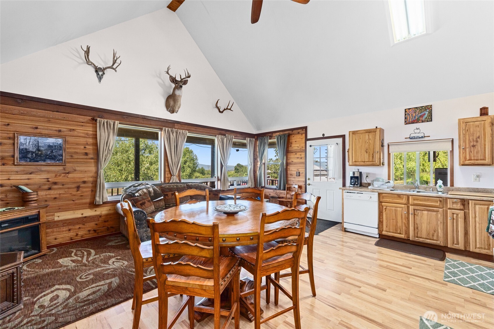 5793 Fruitland Valley Road Fruitland WA 99129