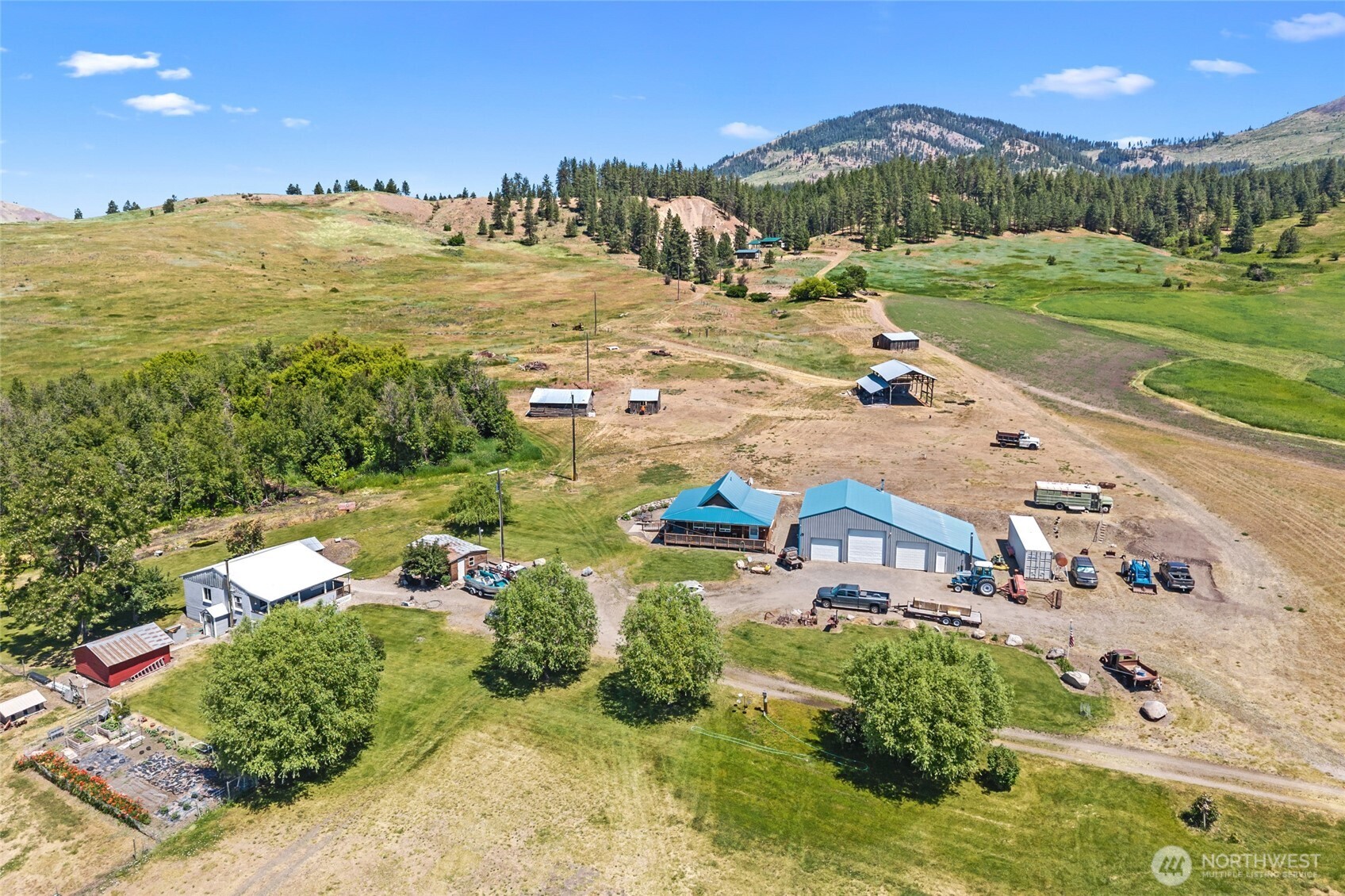 5793 Fruitland Valley Road Fruitland WA 99129