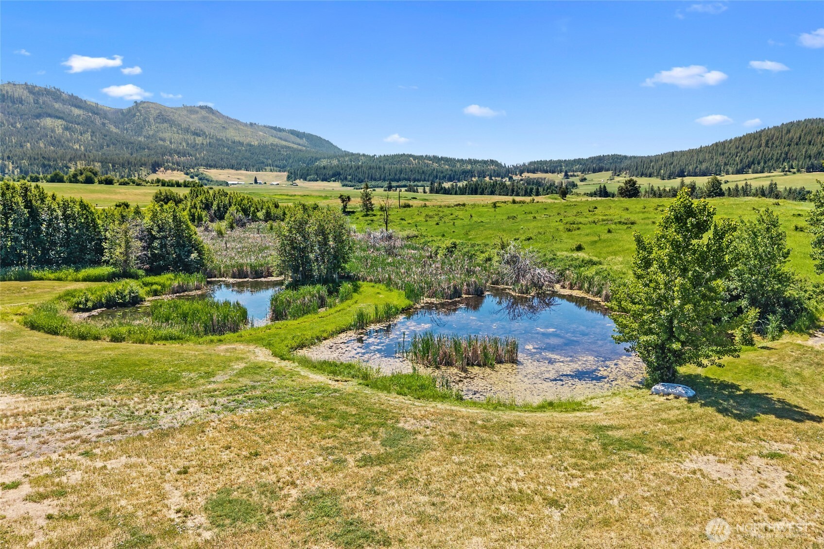 5793 Fruitland Valley Road Fruitland WA 99129