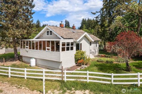 25443 Pioneer Way NW Poulsbo WA 98370