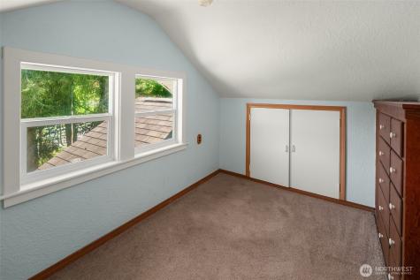 25443 Pioneer Way NW Poulsbo WA 98370