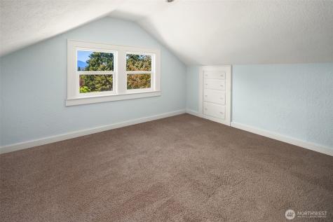 25443 Pioneer Way NW Poulsbo WA 98370