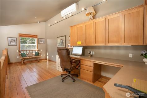 32408 146th Avenue E Graham WA 98338