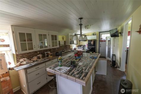 950 Lewis Peak Road Waitsburg WA 99361