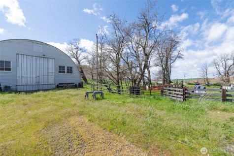 950 Lewis Peak Road Waitsburg WA 99361