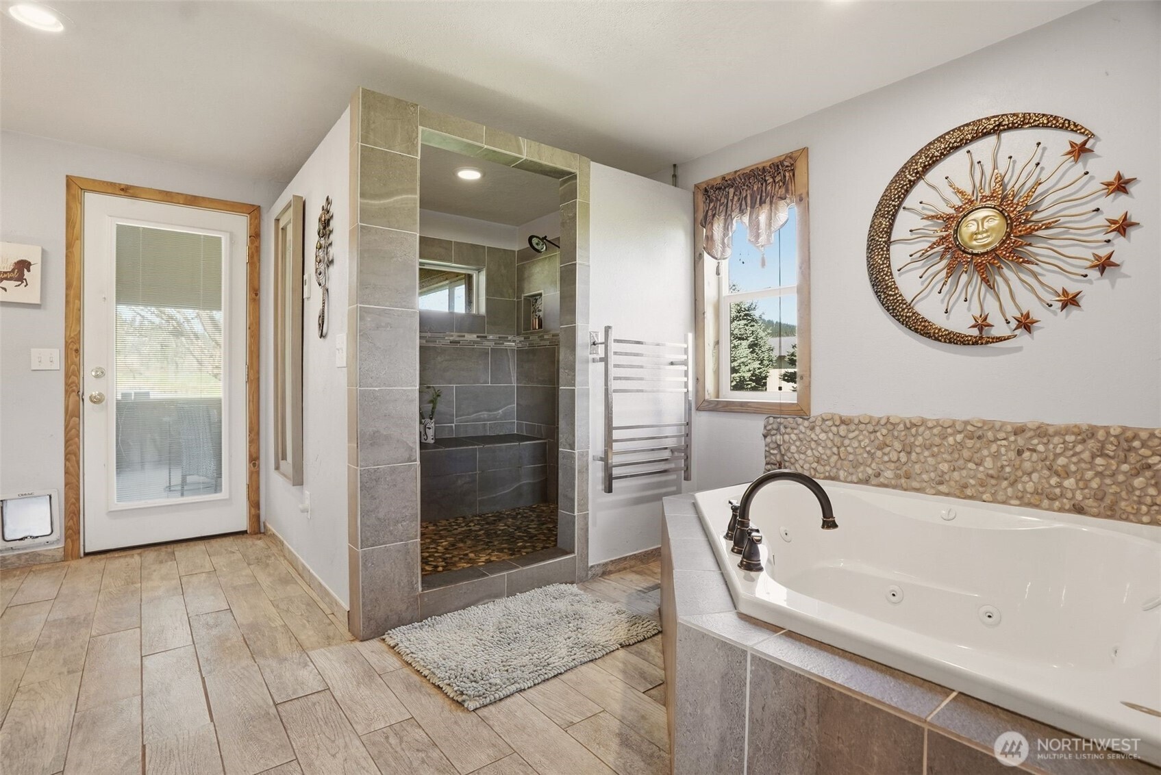 2536, 2536 B & 25xx Heine Road Chewelah WA 99109