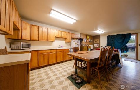 201 Jylha Rochester WA 98579
