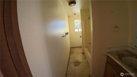 105 E Valley Road Skamokawa WA 98647