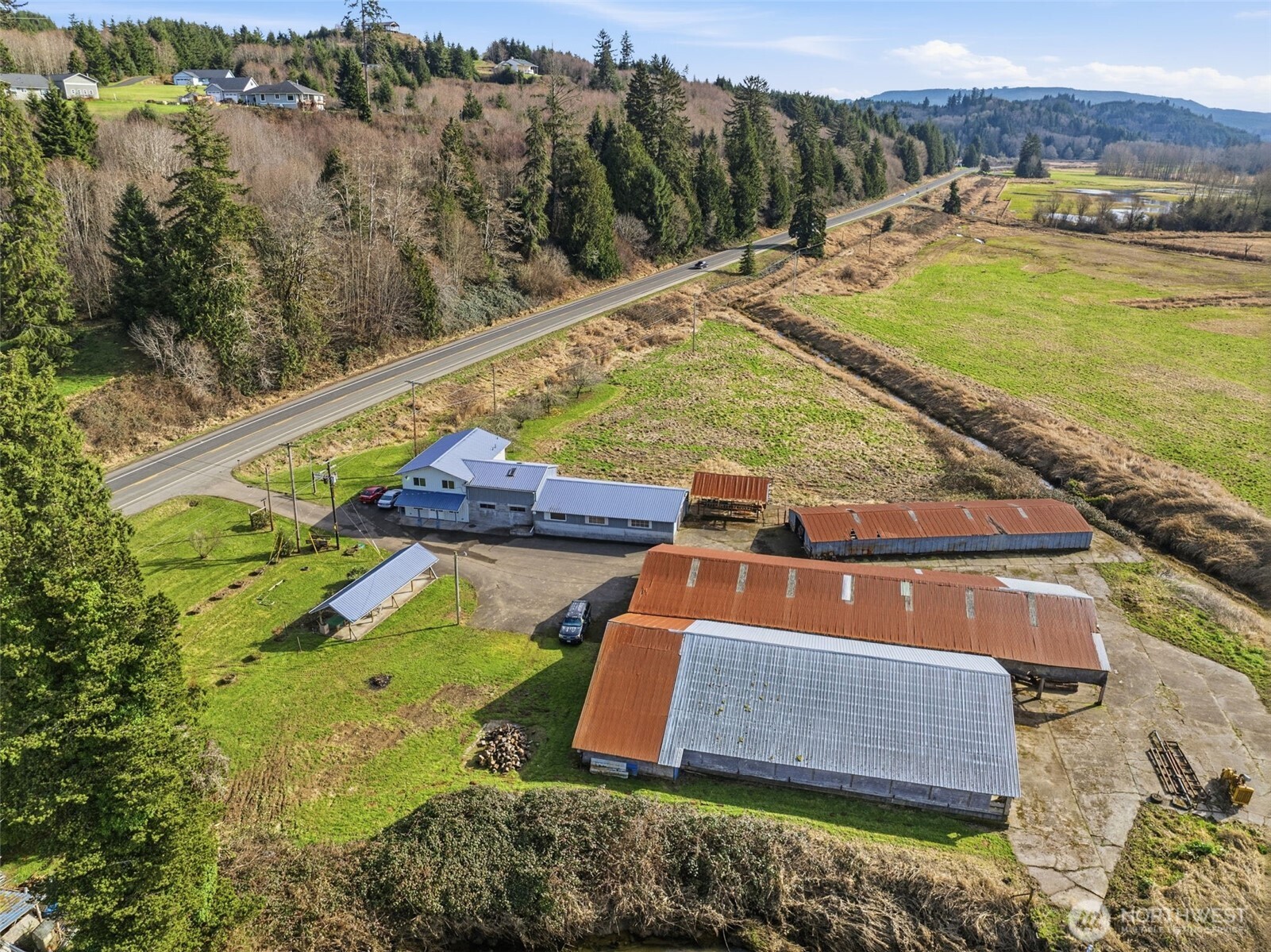 957 W State Route 4 Cathlamet WA 98612