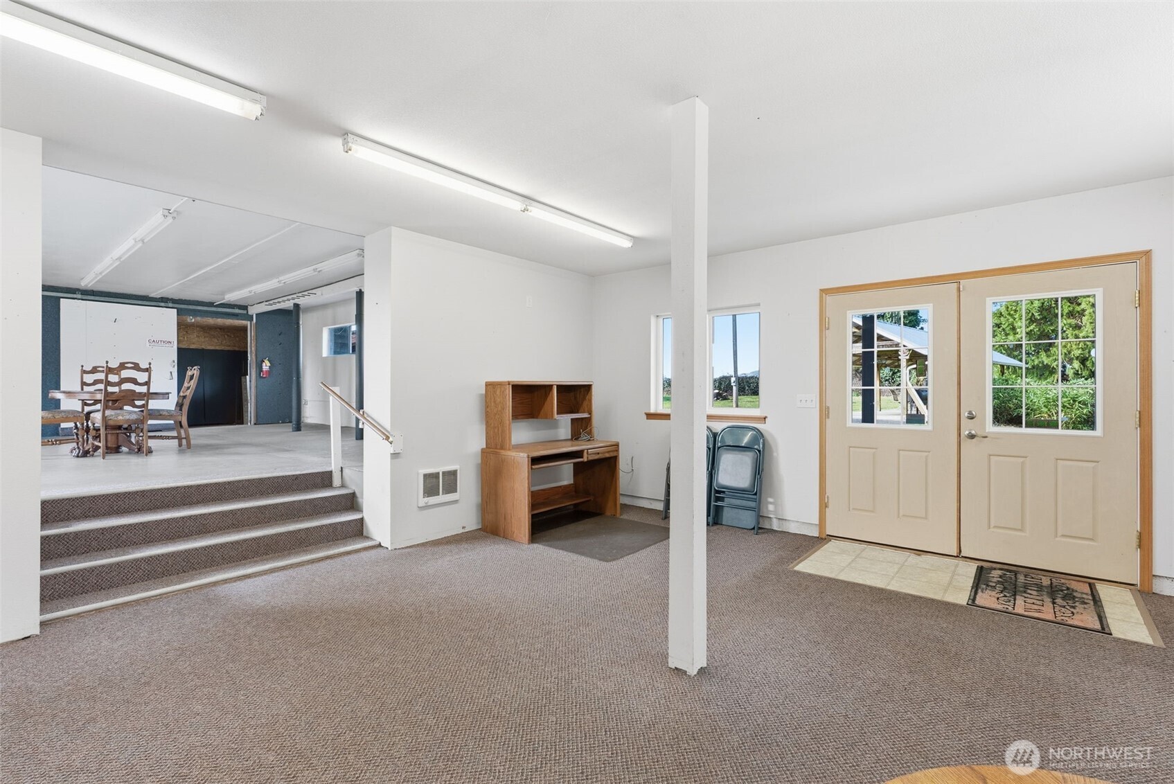 957 W State Route 4 Cathlamet WA 98612