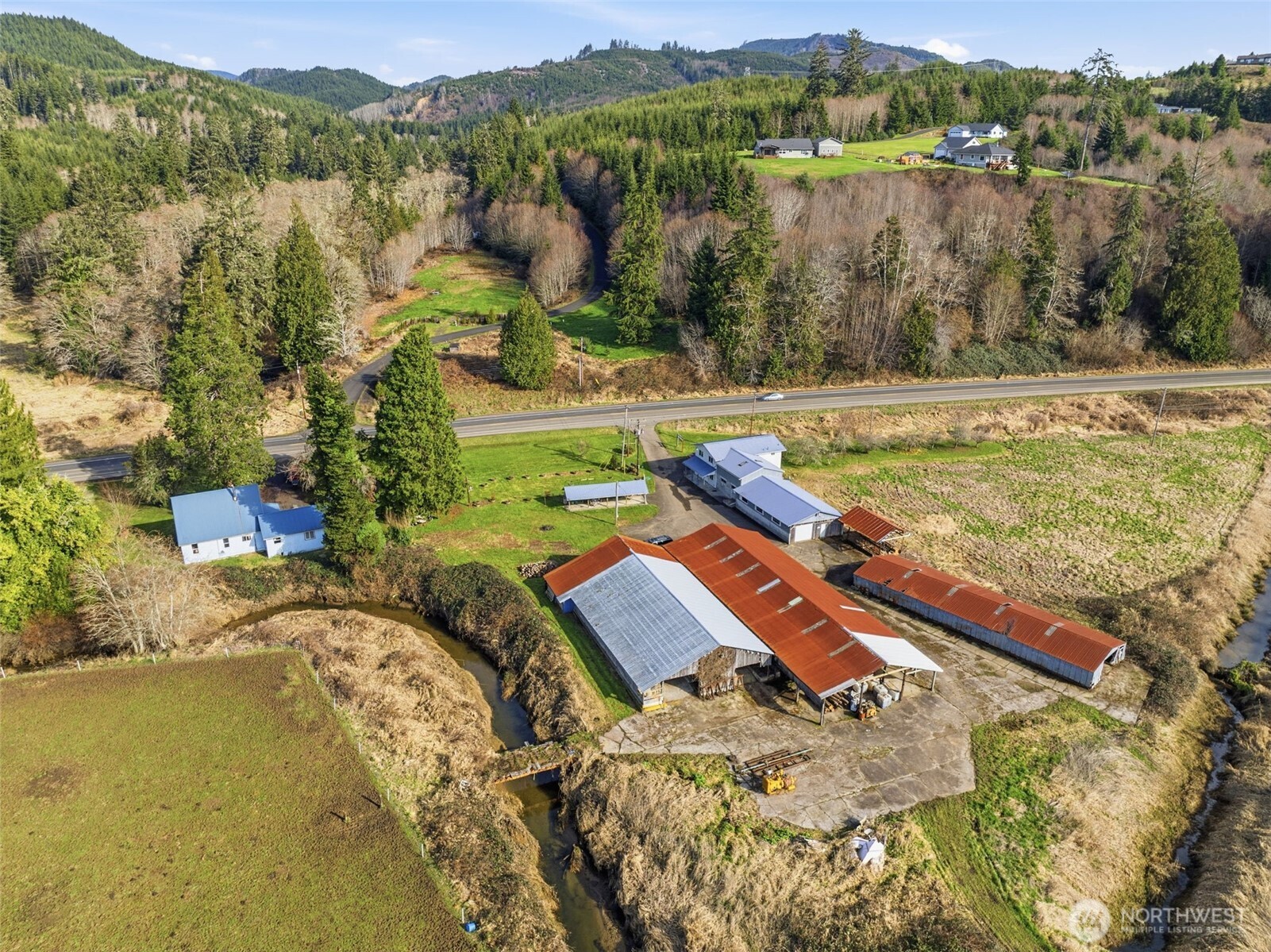957 W State Route 4 Cathlamet WA 98612
