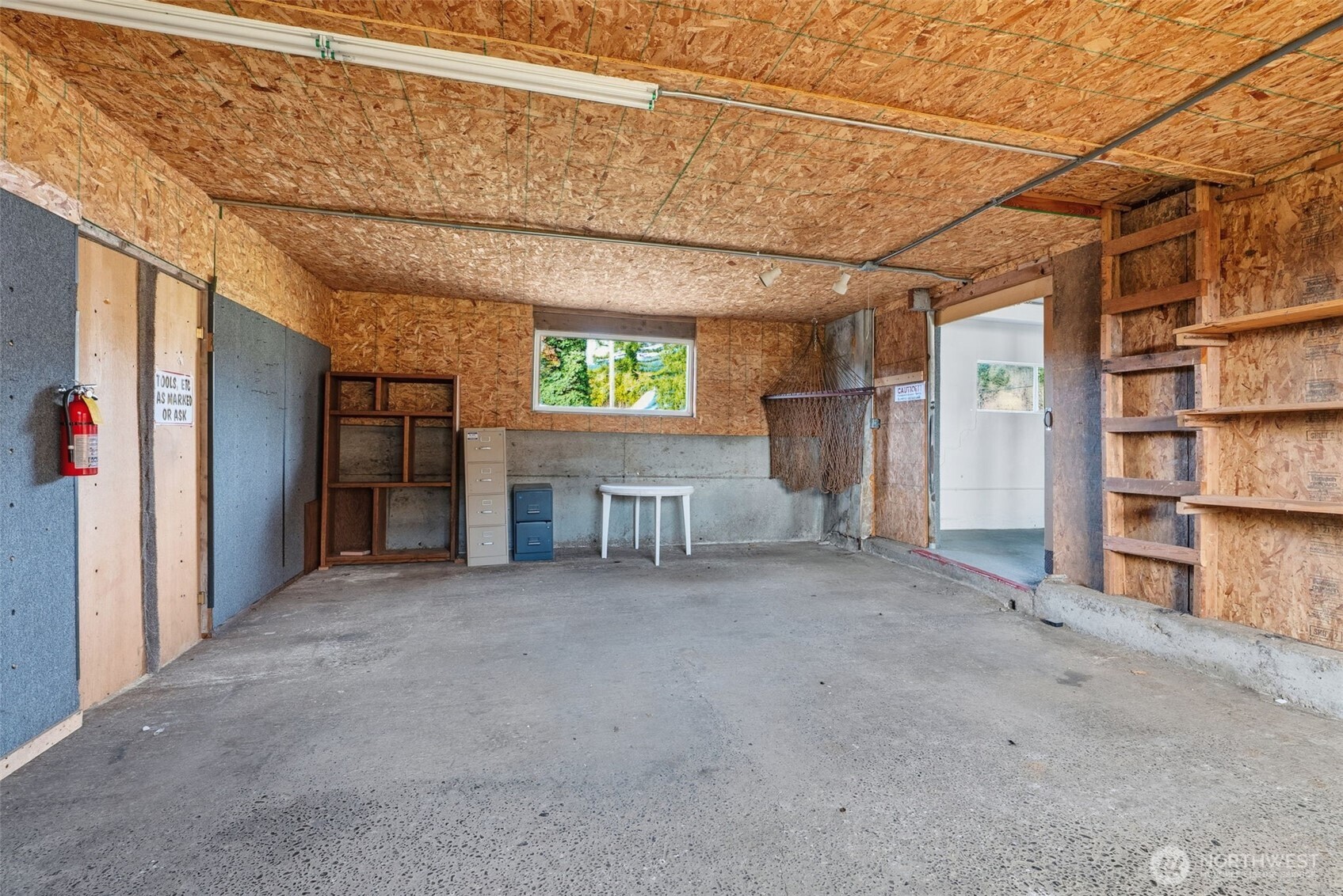 957 W State Route 4 Cathlamet WA 98612