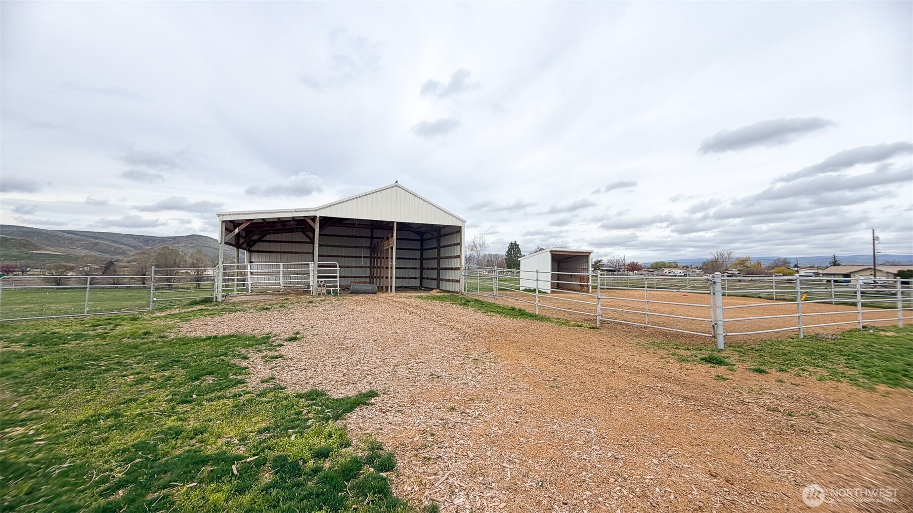 150 Dusty Puddle Road Selah WA 98942