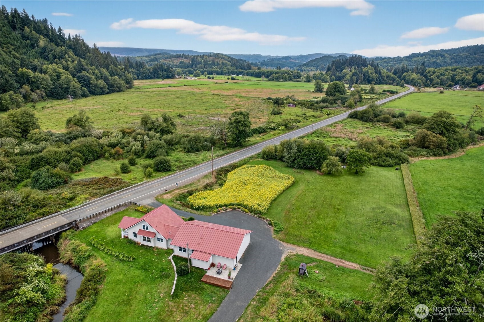 1710 W State Route 4 Skamokawa WA 98647