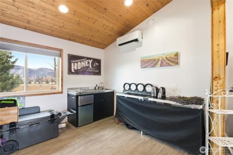 980 S Webb Place East Wenatchee WA 98802