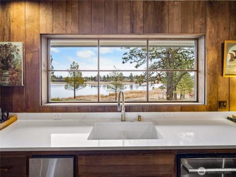 37227 S Long Road Cheney WA 99004