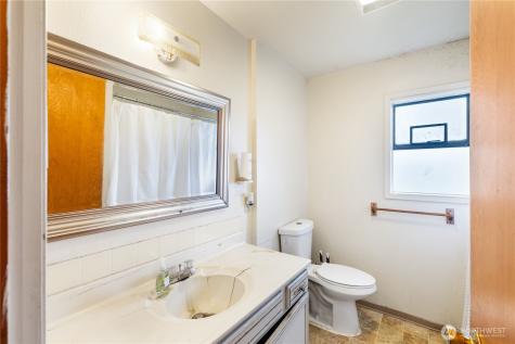 21563 Cook Road Sedro Woolley WA 98284