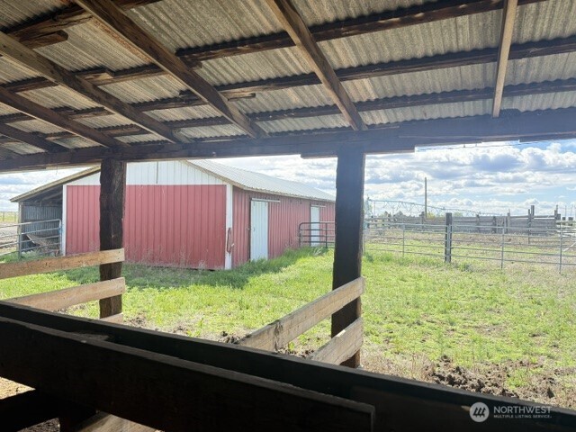 2493 19 NE Soap Lake WA 98851