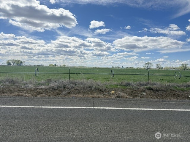 2493 19 NE Soap Lake WA 98851