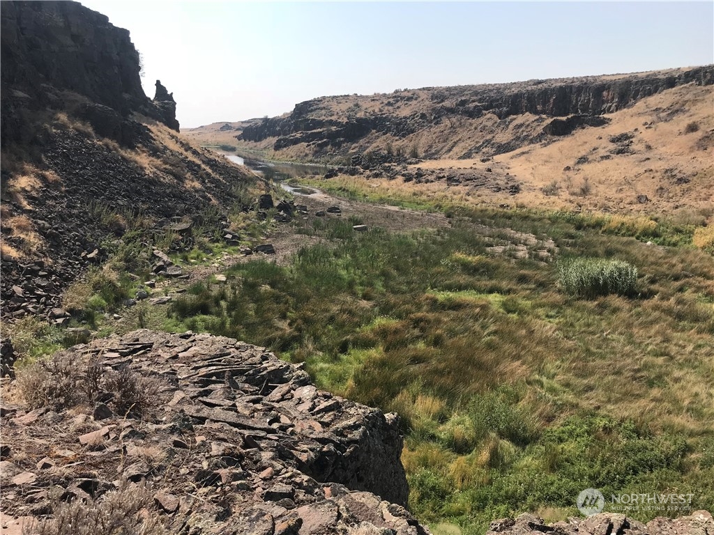 32761 NE K Road Coulee City WA 99115