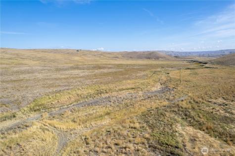 61 Dyer Hill Road Mansfield WA 98830
