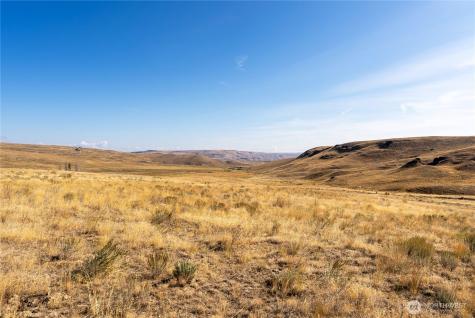 61 Dyer Hill Road Mansfield WA 98830
