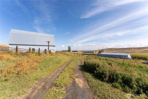 61 Dyer Hill Road Mansfield WA 98830