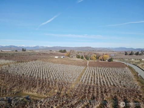 223 Old Riverside Highway Omak WA 98841