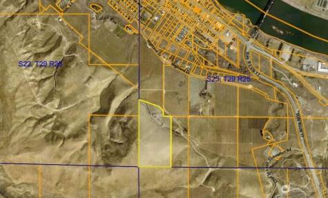 2311 Highland Drive Bridgeport WA 98813