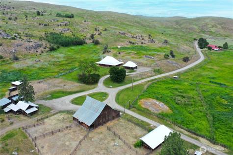156 Poechmann Road Okanogan WA 98840