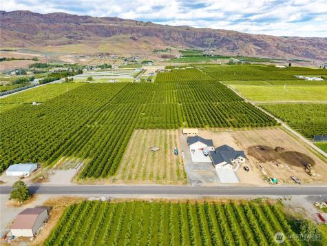 513 S Webb Avenue S East Wenatchee WA 98802