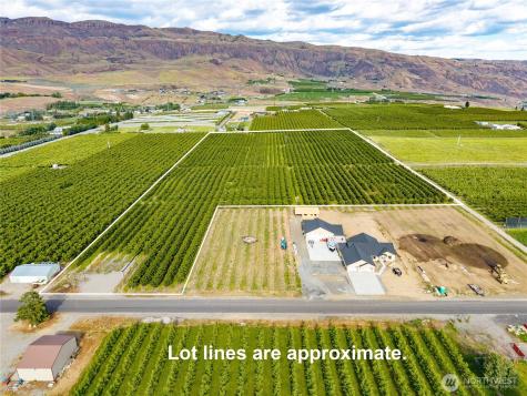 513 S Webb Avenue S East Wenatchee WA 98802
