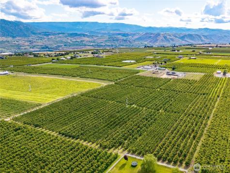 513 S Webb Avenue S East Wenatchee WA 98802