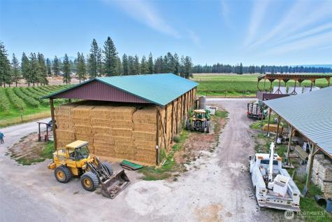 38278 Angels Landing Road N Reardan WA 99013