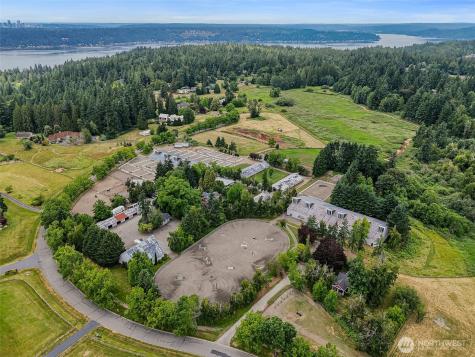 20722 SE 34th Street Sammamish WA 98075