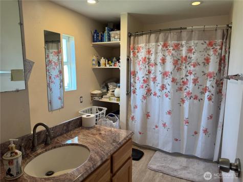 16002 Road 28 SW Mattawa WA 99349