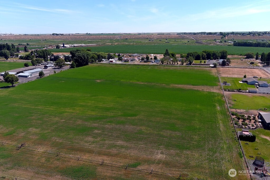 5788 NE Road K Moses Lake WA 98837