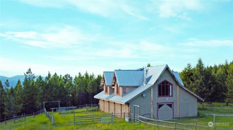 135 Lady Bug Road Oroville WA 98844