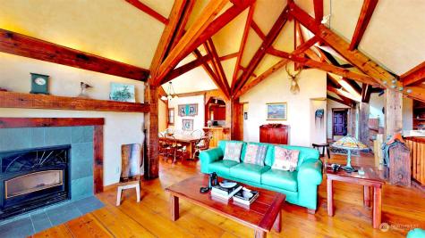 135 Lady Bug Road Oroville WA 98844